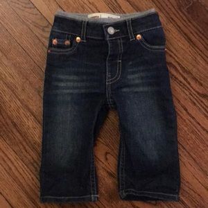 Levi’s 514 Straight leg baby jean 6-9 month
